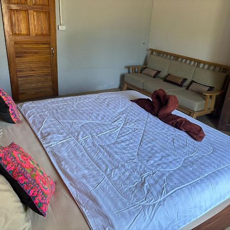 Tonmai Suites Koh Lanta Ngoại thất bức ảnh