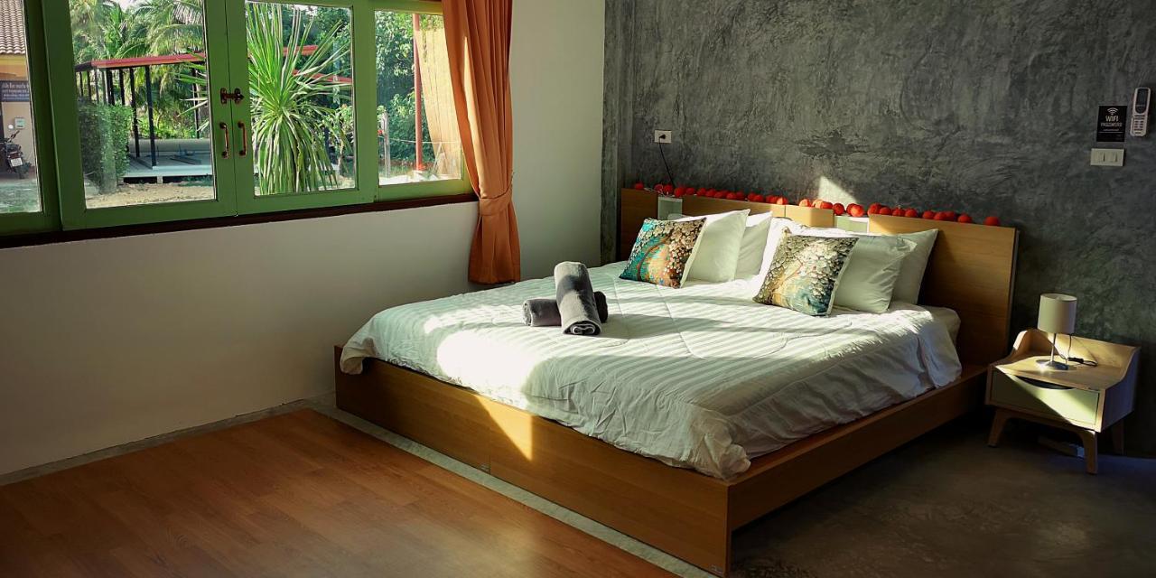 Tonmai Suites Koh Lanta Ngoại thất bức ảnh
