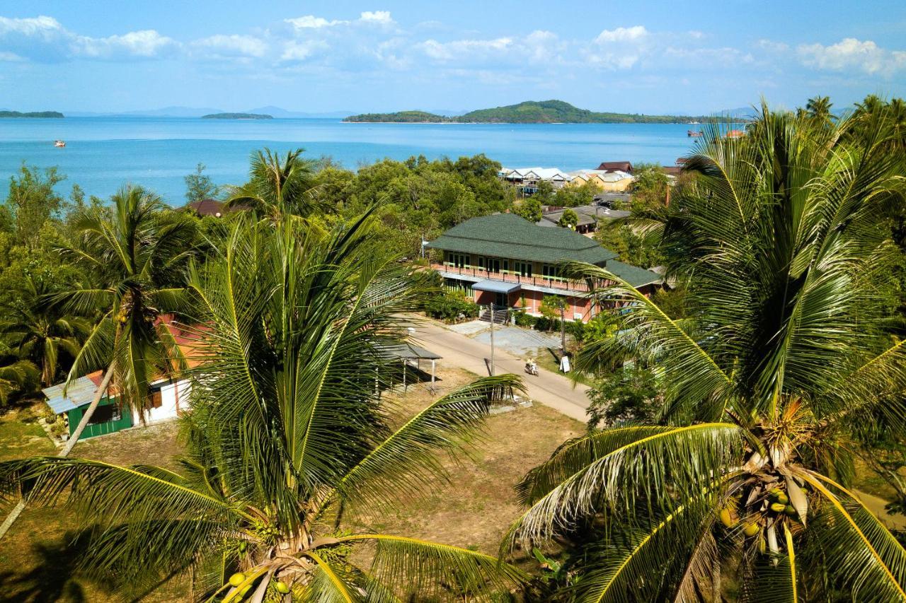 Tonmai Suites Koh Lanta Ngoại thất bức ảnh
