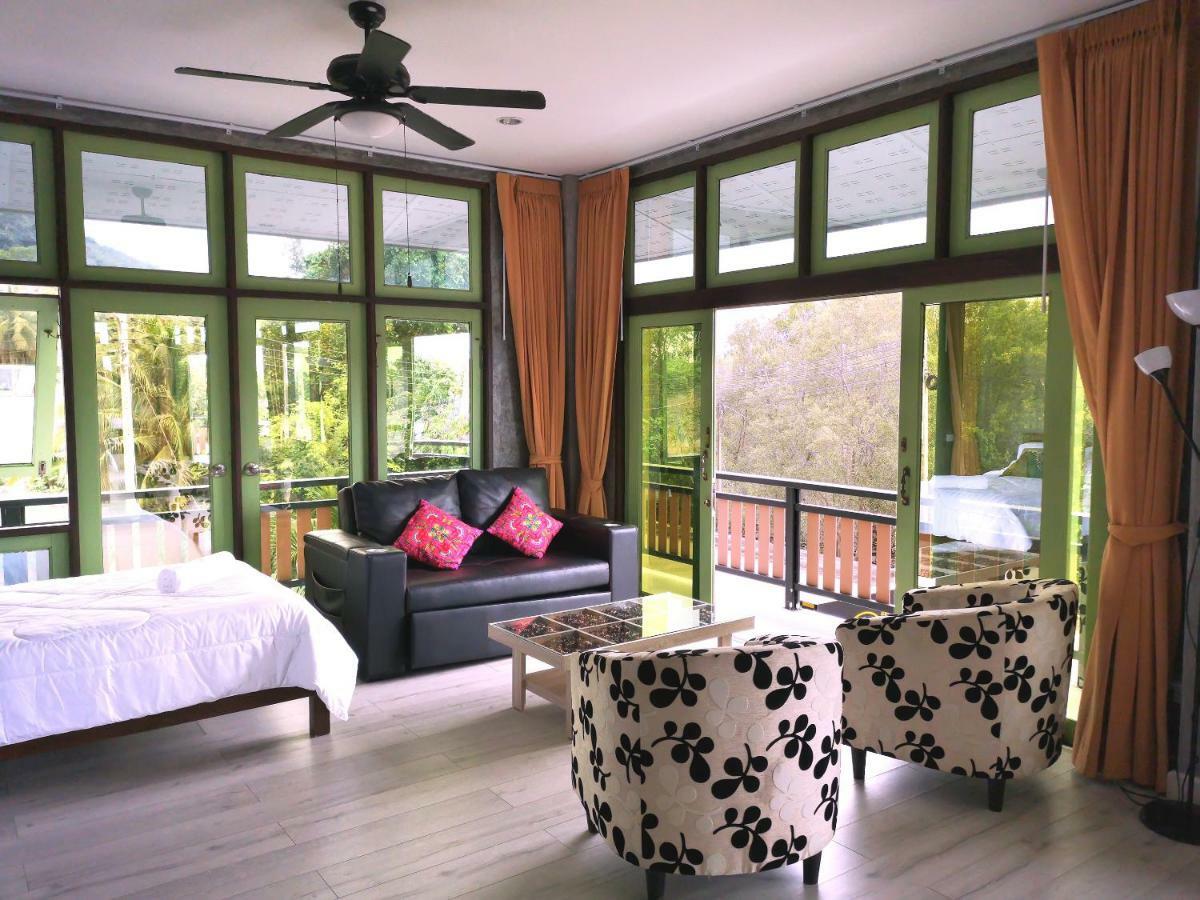 Tonmai Suites Koh Lanta Ngoại thất bức ảnh