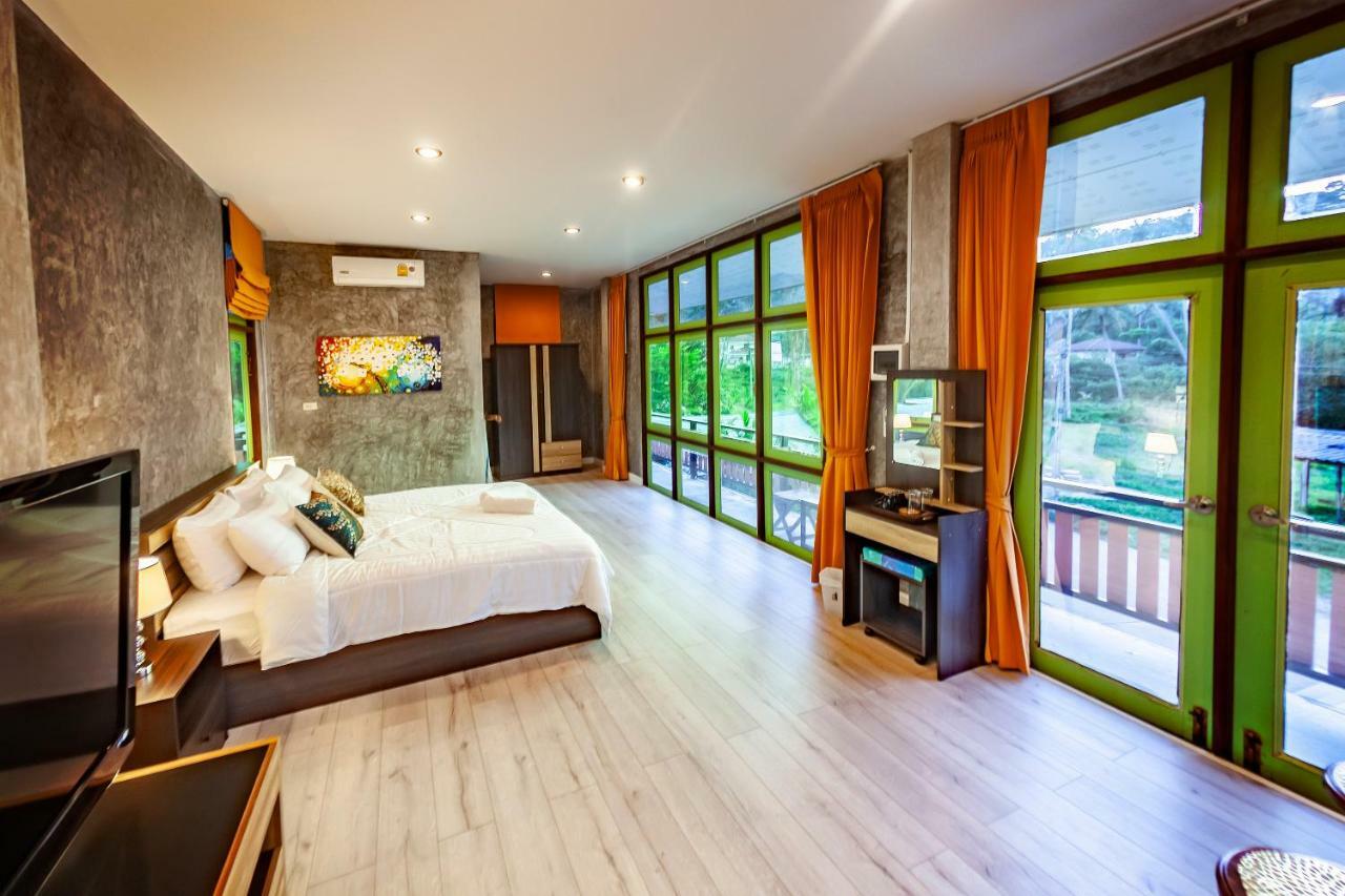 Tonmai Suites Koh Lanta Ngoại thất bức ảnh